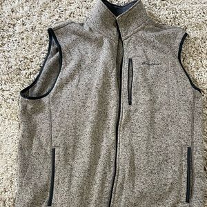 Eddie Bauer oatmeal colored size large vest